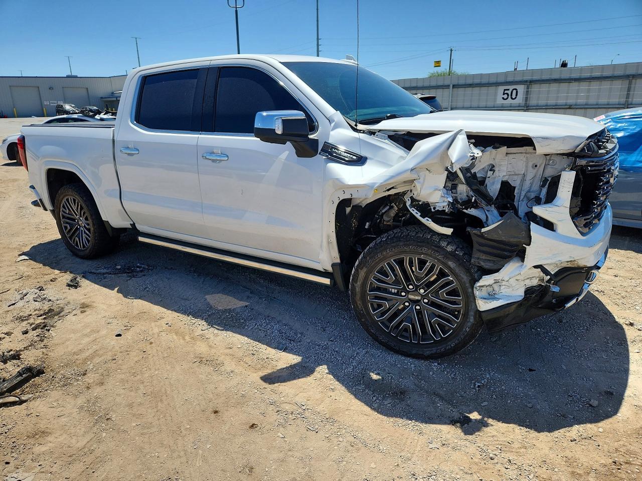 2022 GMC Sierra K1500 Denali Ultimate - zdjęcie 4