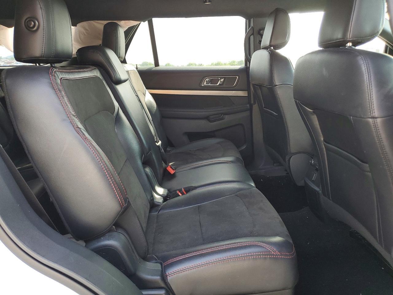 2018 Ford Explorer Xlt - zdjęcie 11