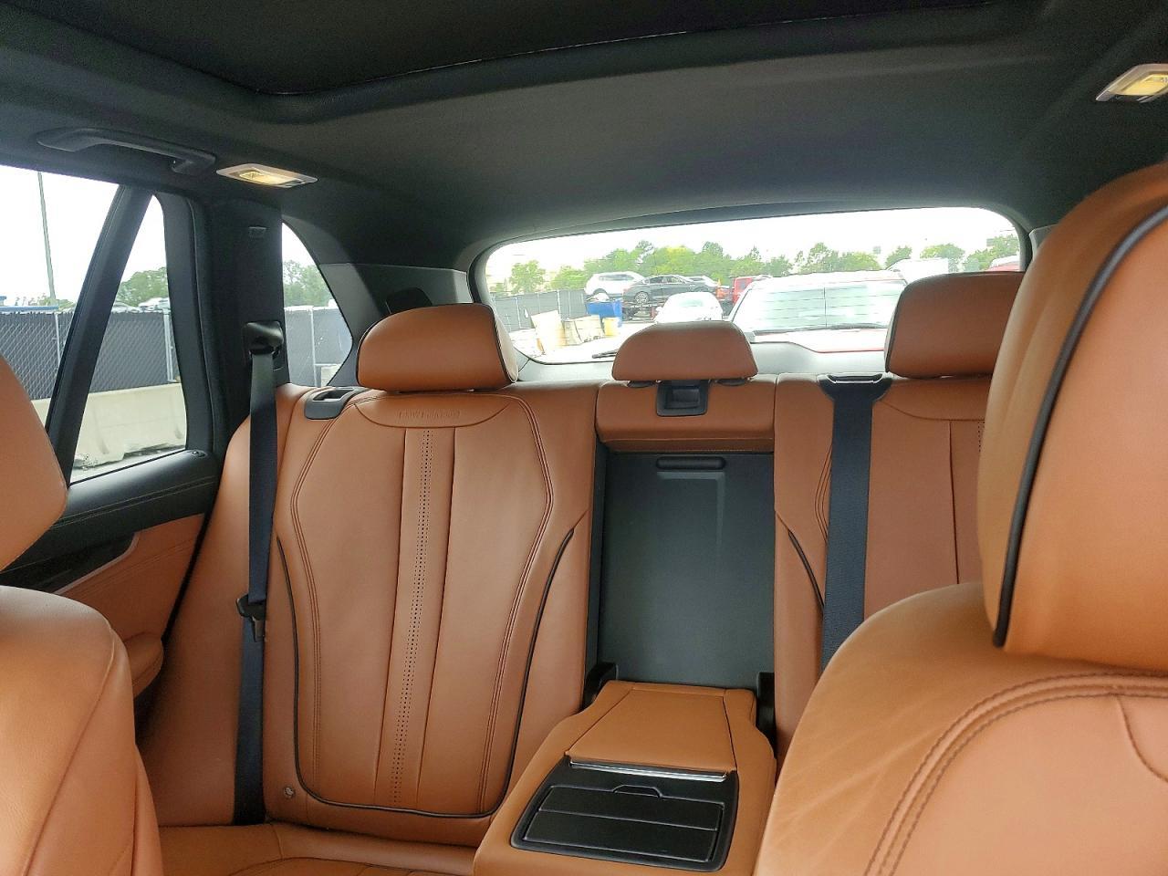 2018 BMW X5 xDrive35D - zdjęcie 10