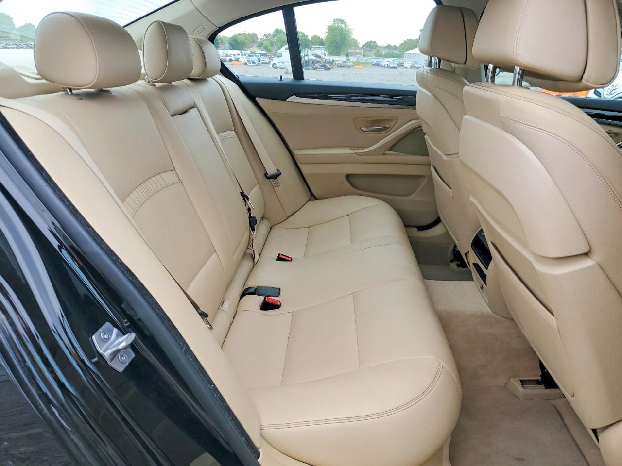 2015 BMW 535 Xi - zdjęcie 10