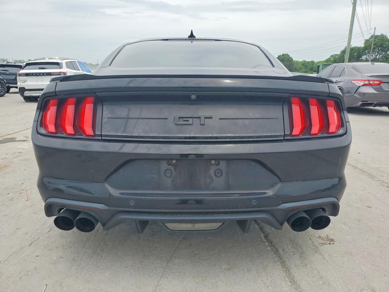 2022 Ford Mustang Gt - zdjęcie 6