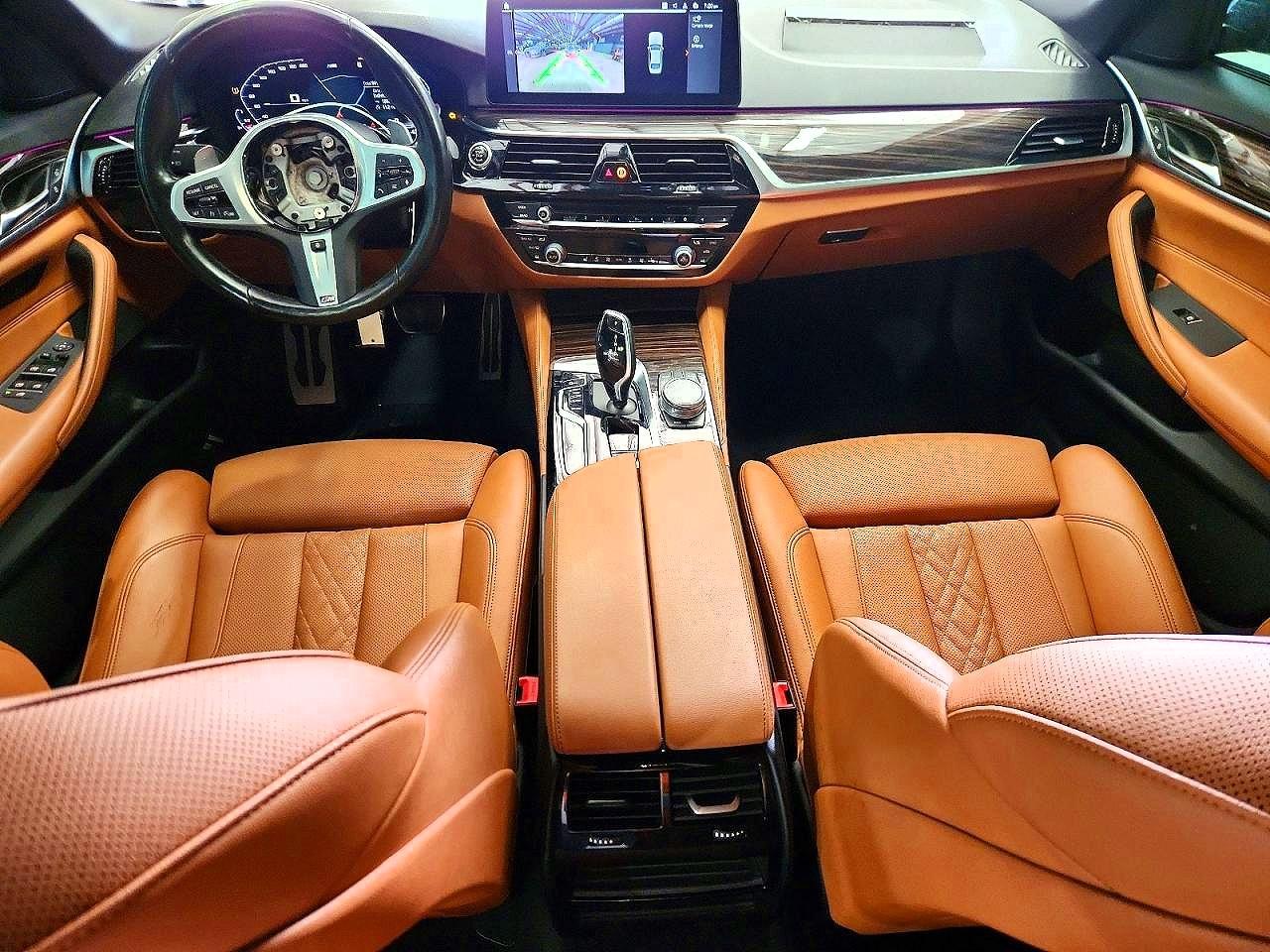 2021 BMW 540 Xi - zdjęcie 8