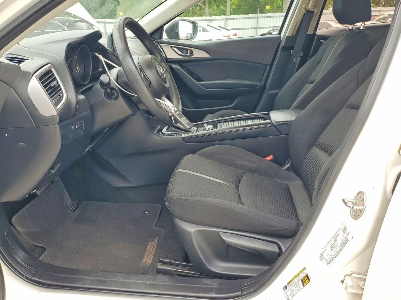 2017 Mazda 3 Sport - zdjęcie 7