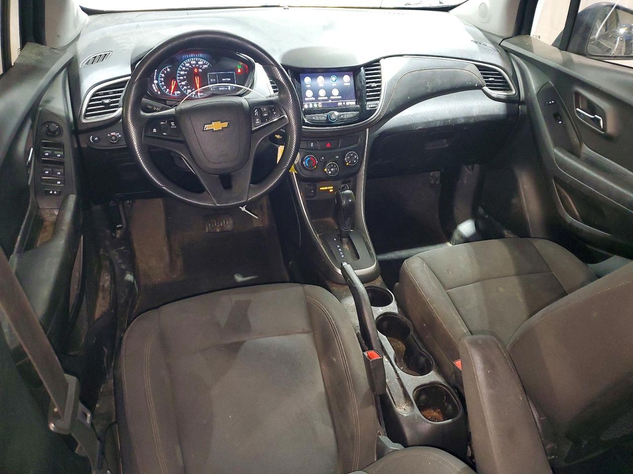 2021 Chevrolet Trax Ls - zdjęcie 8