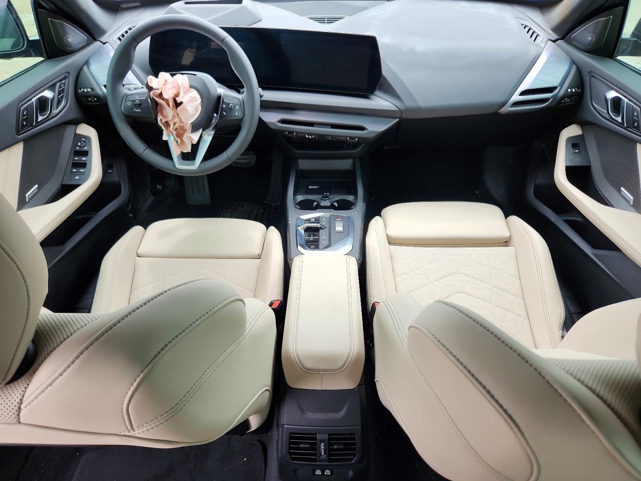 2026 BMW 228Xi - zdjęcie 8