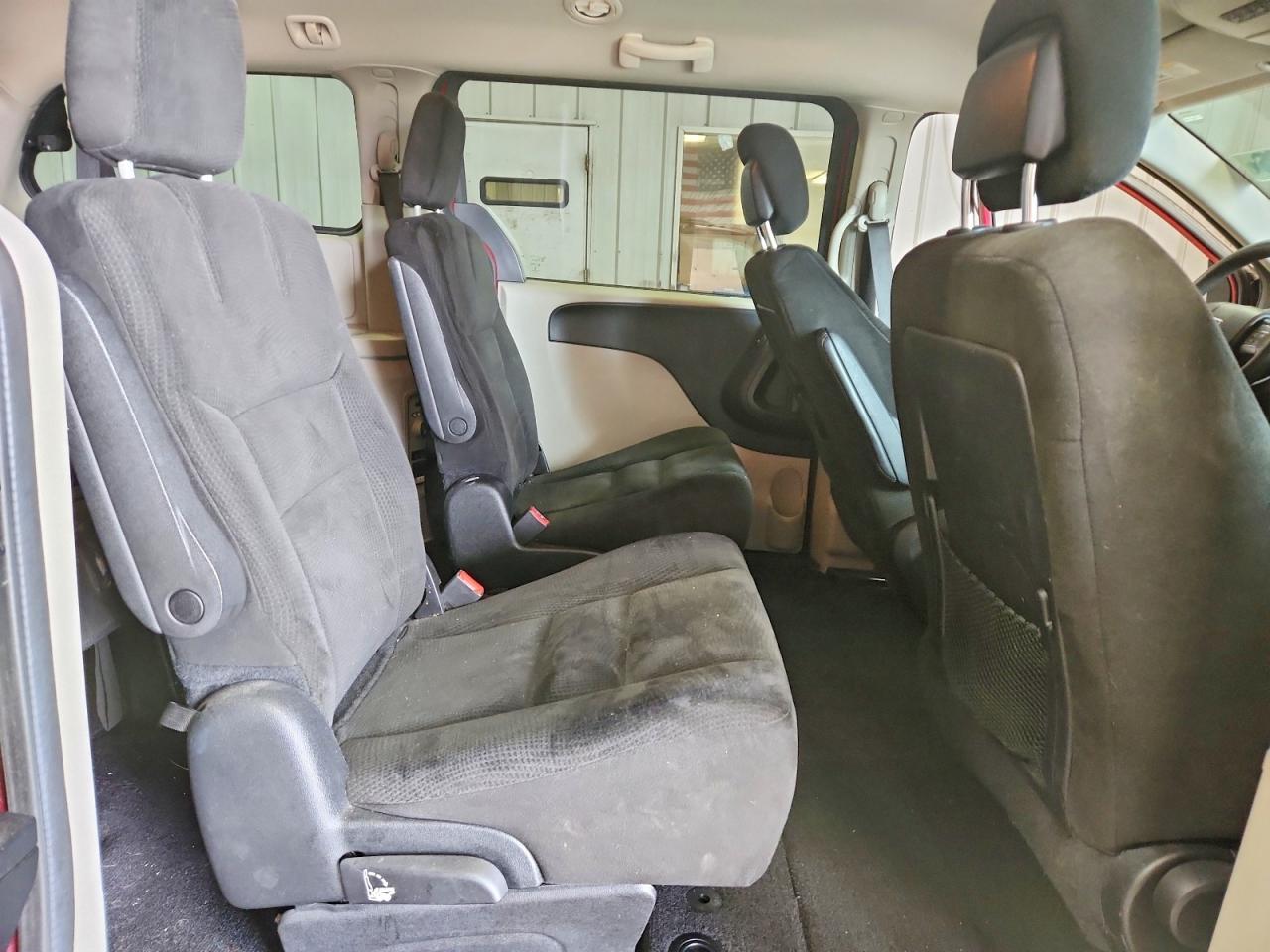 2015 Dodge Grand Caravan Sxt - zdjęcie 11
