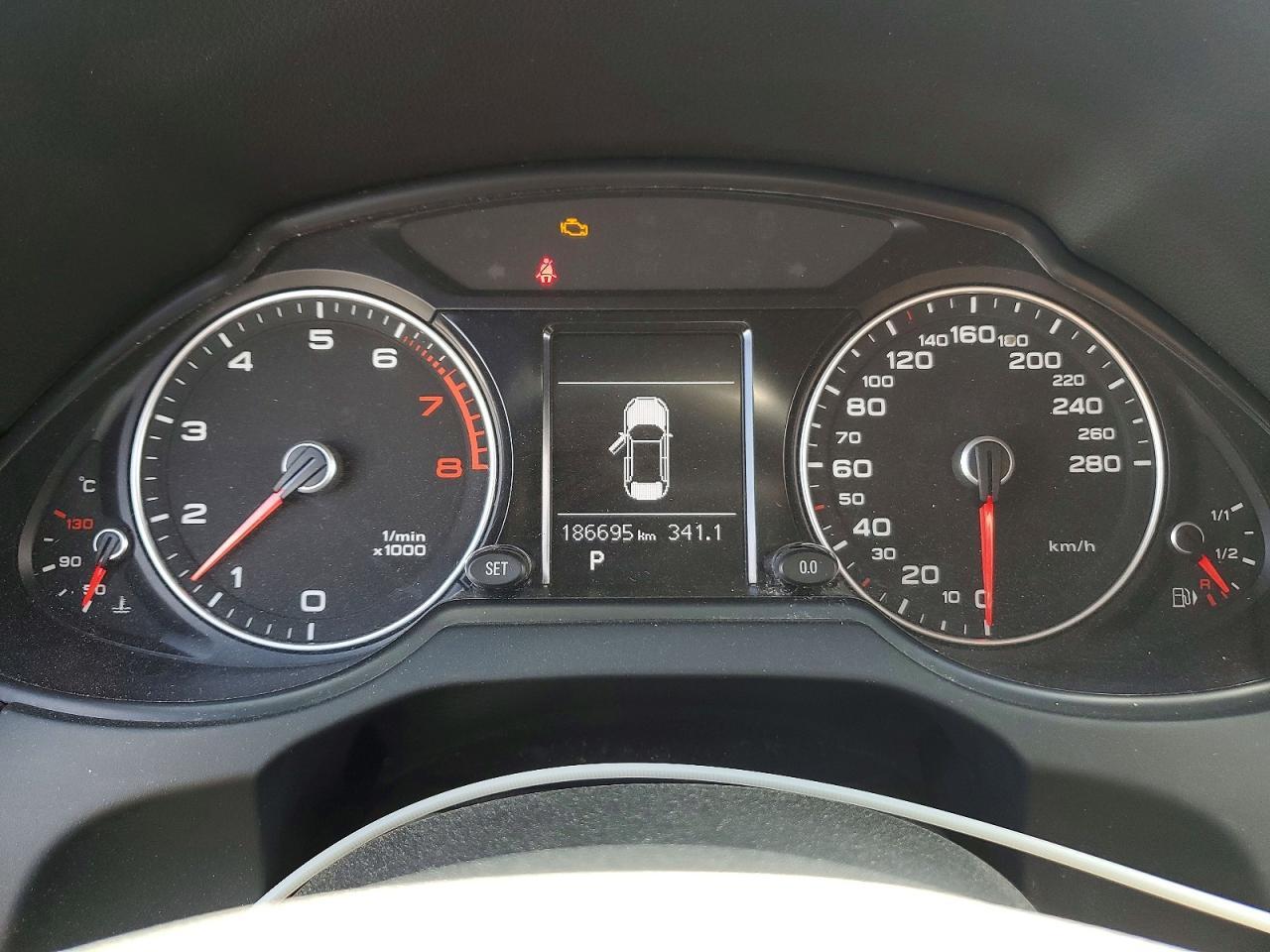 2013 Audi Q5 Premium - zdjęcie 9
