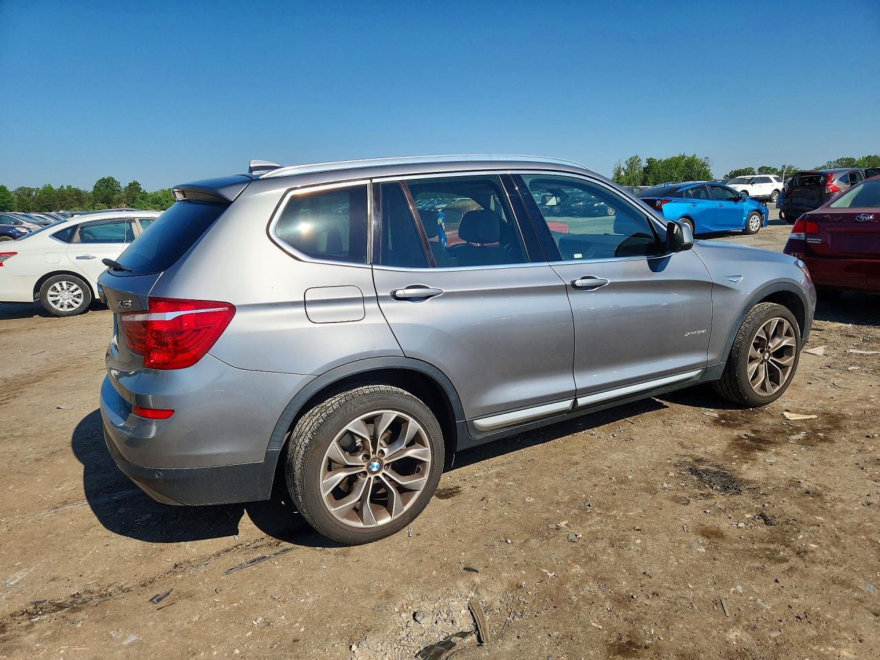 2017 BMW X3 xDrive28I - zdjęcie 3