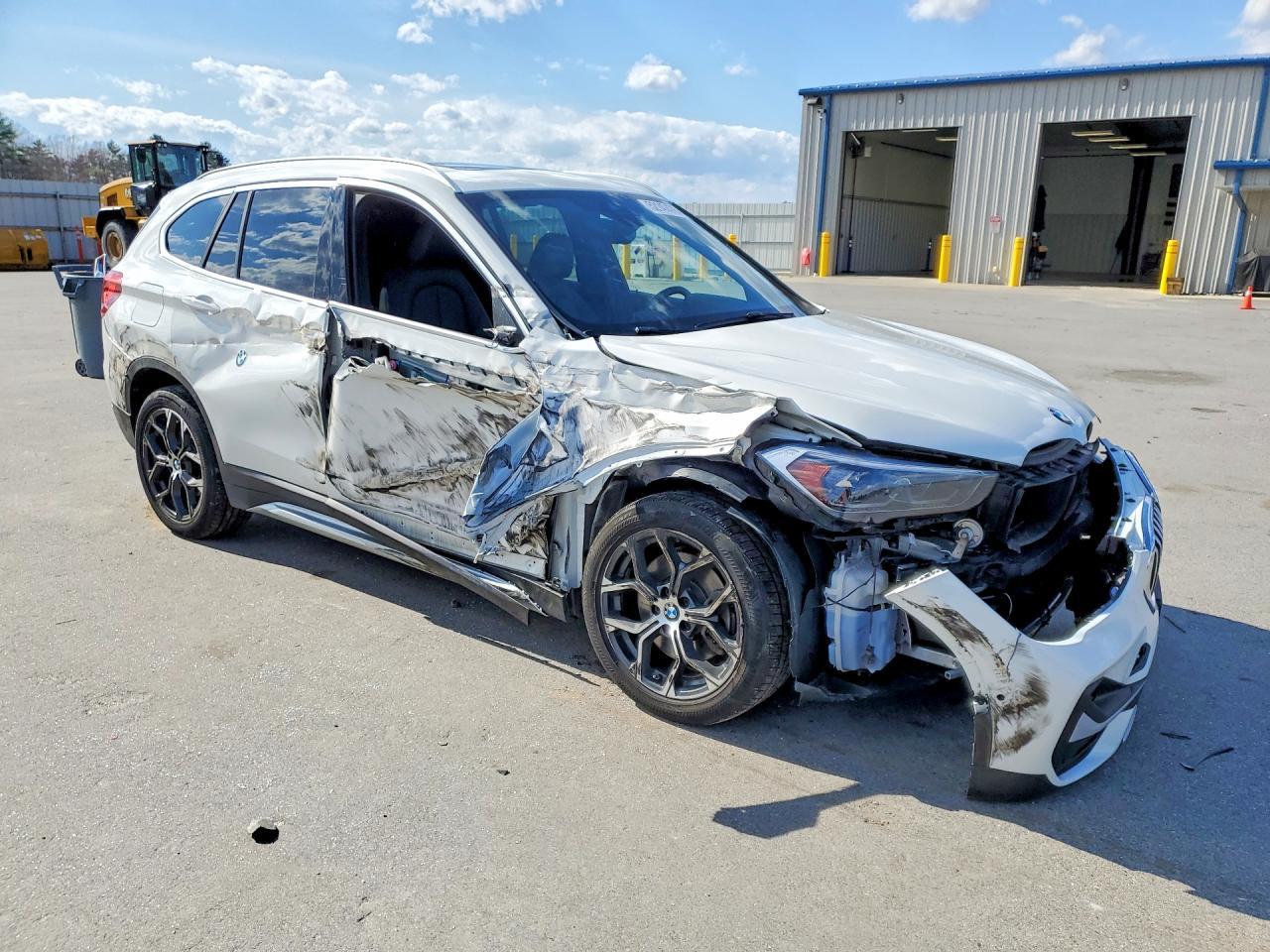 2021 BMW X1 xDrive28I - zdjęcie 4