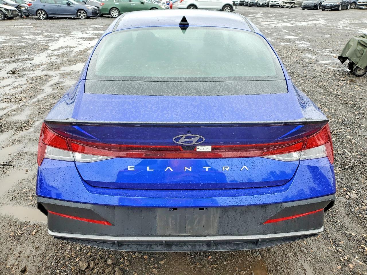 2025 Hyundai Elantra Sel Sport - zdjęcie 6