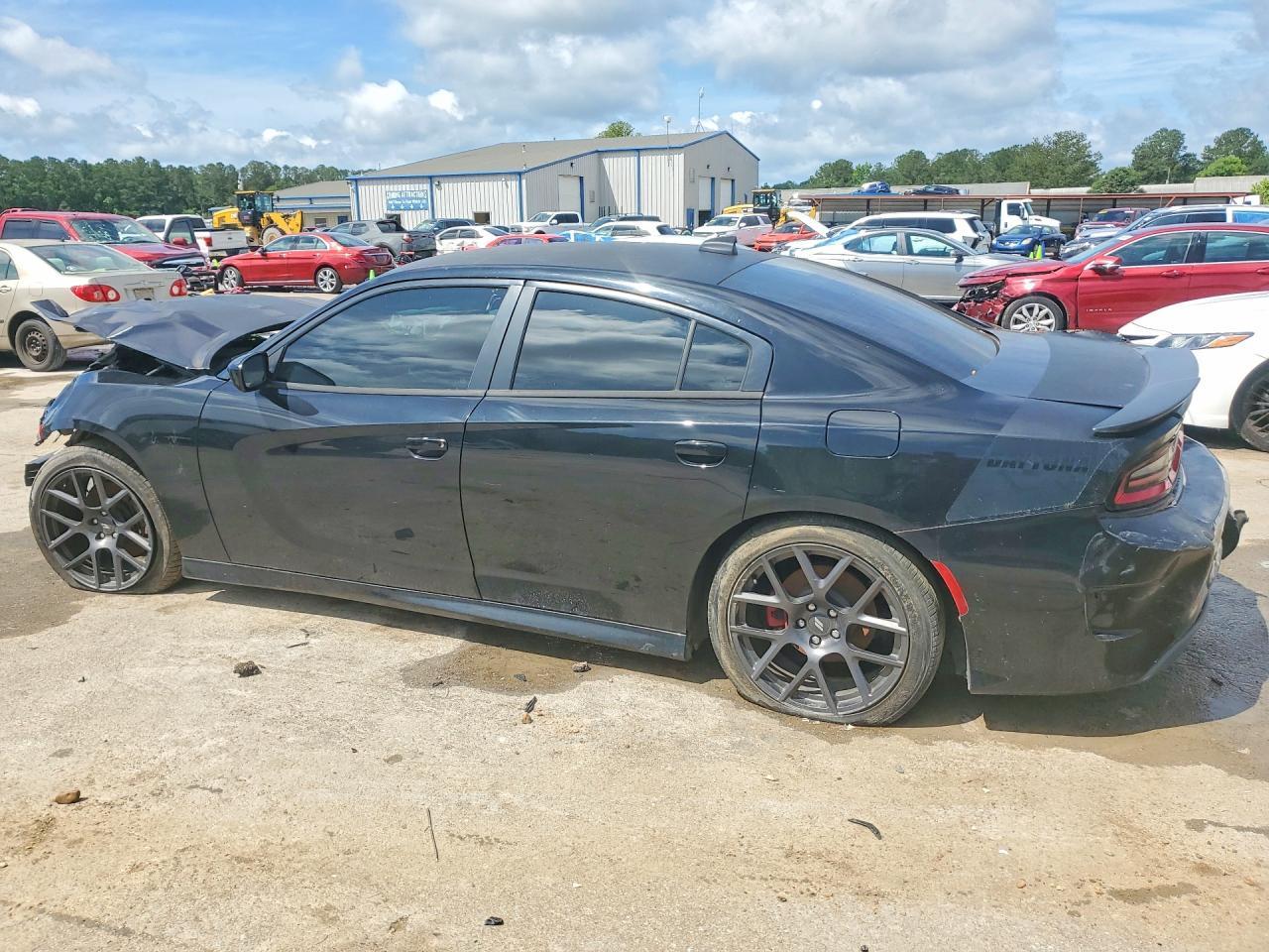 2017 Dodge Charger R - zdjęcie 2