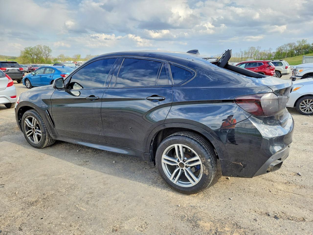 2015 BMW X6 xDrive35I - zdjęcie 2