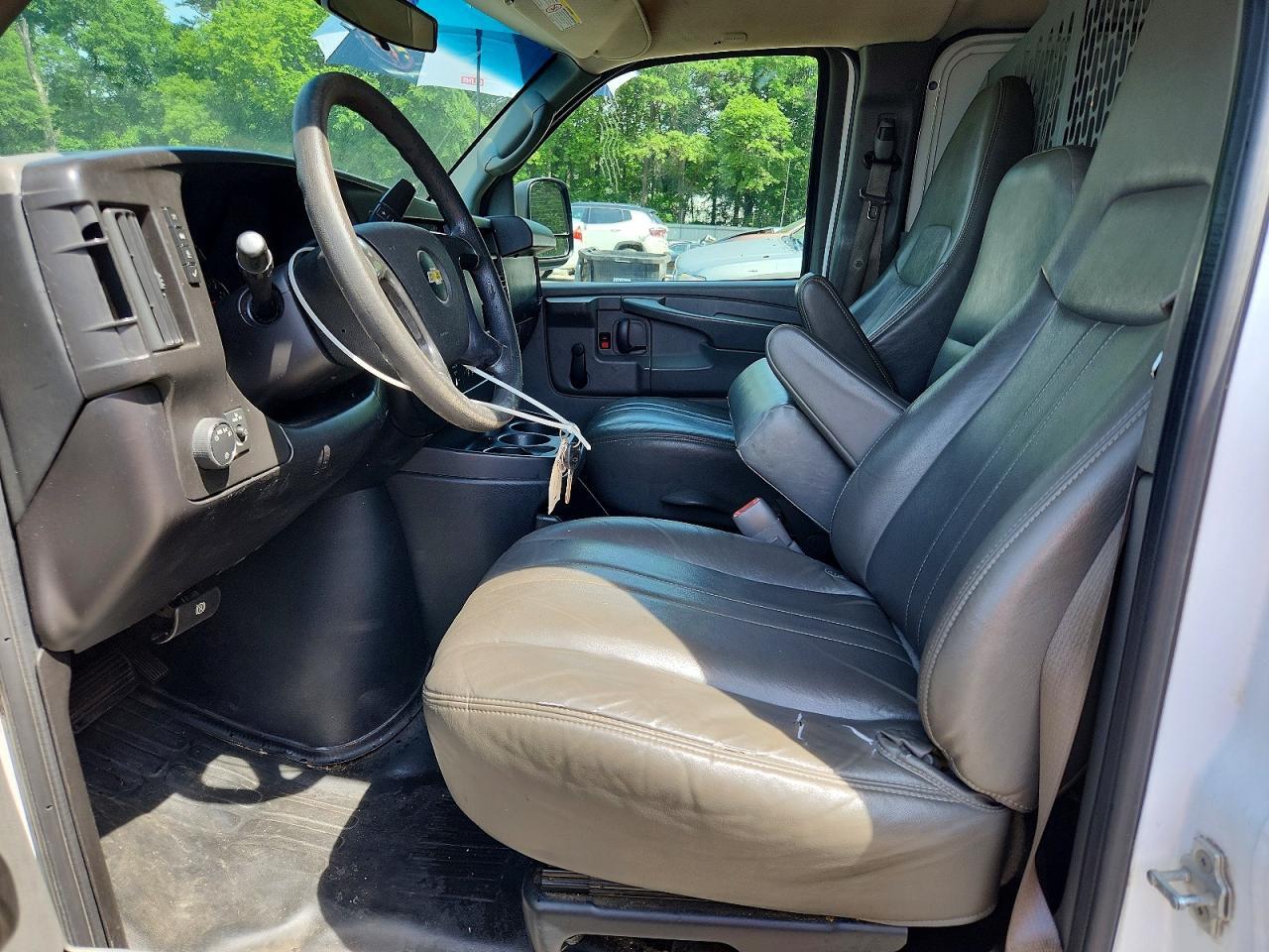 2013 Chevrolet Express G2500 - zdjęcie 7