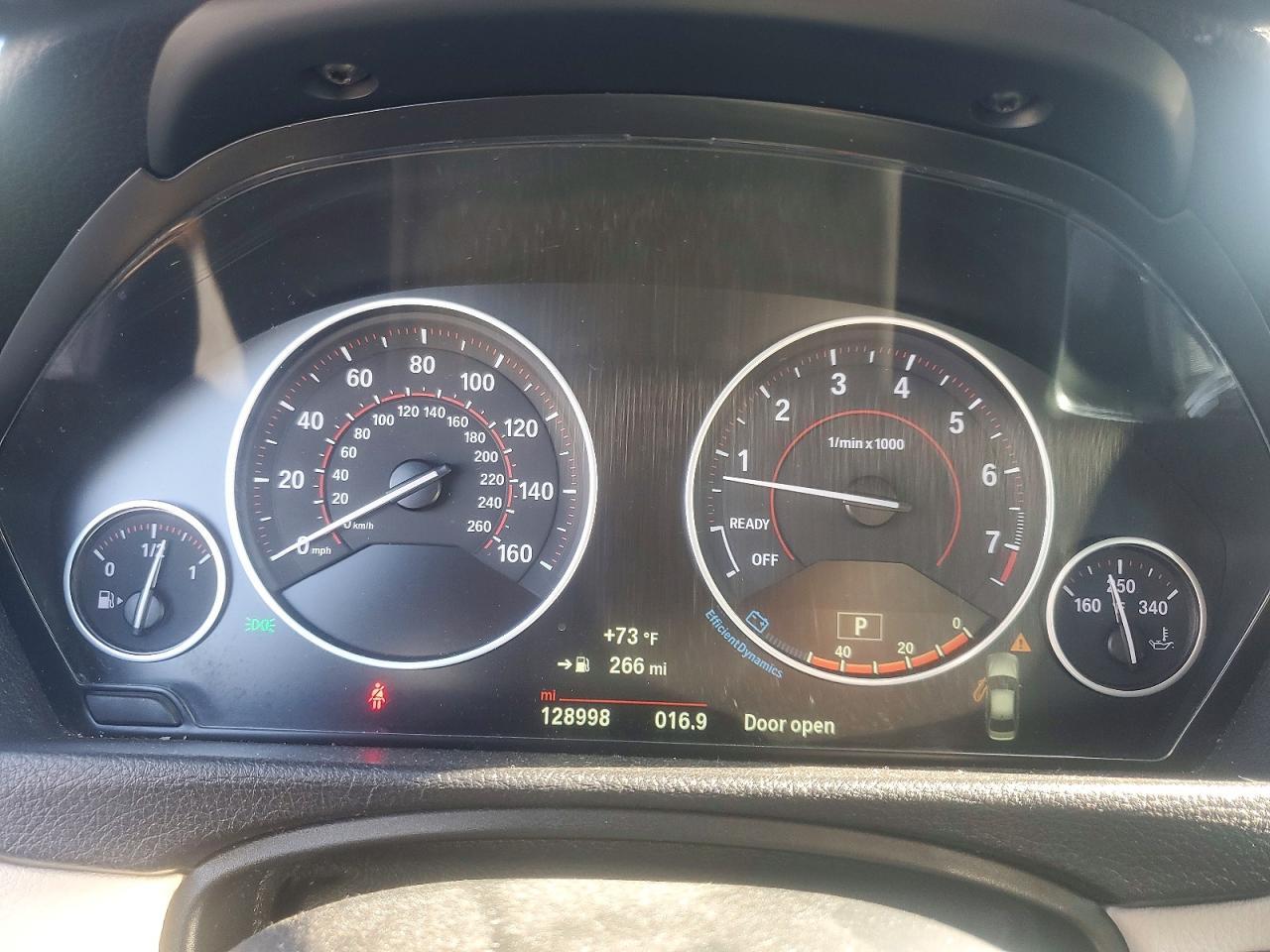 2017 BMW 330 Xi - zdjęcie 9