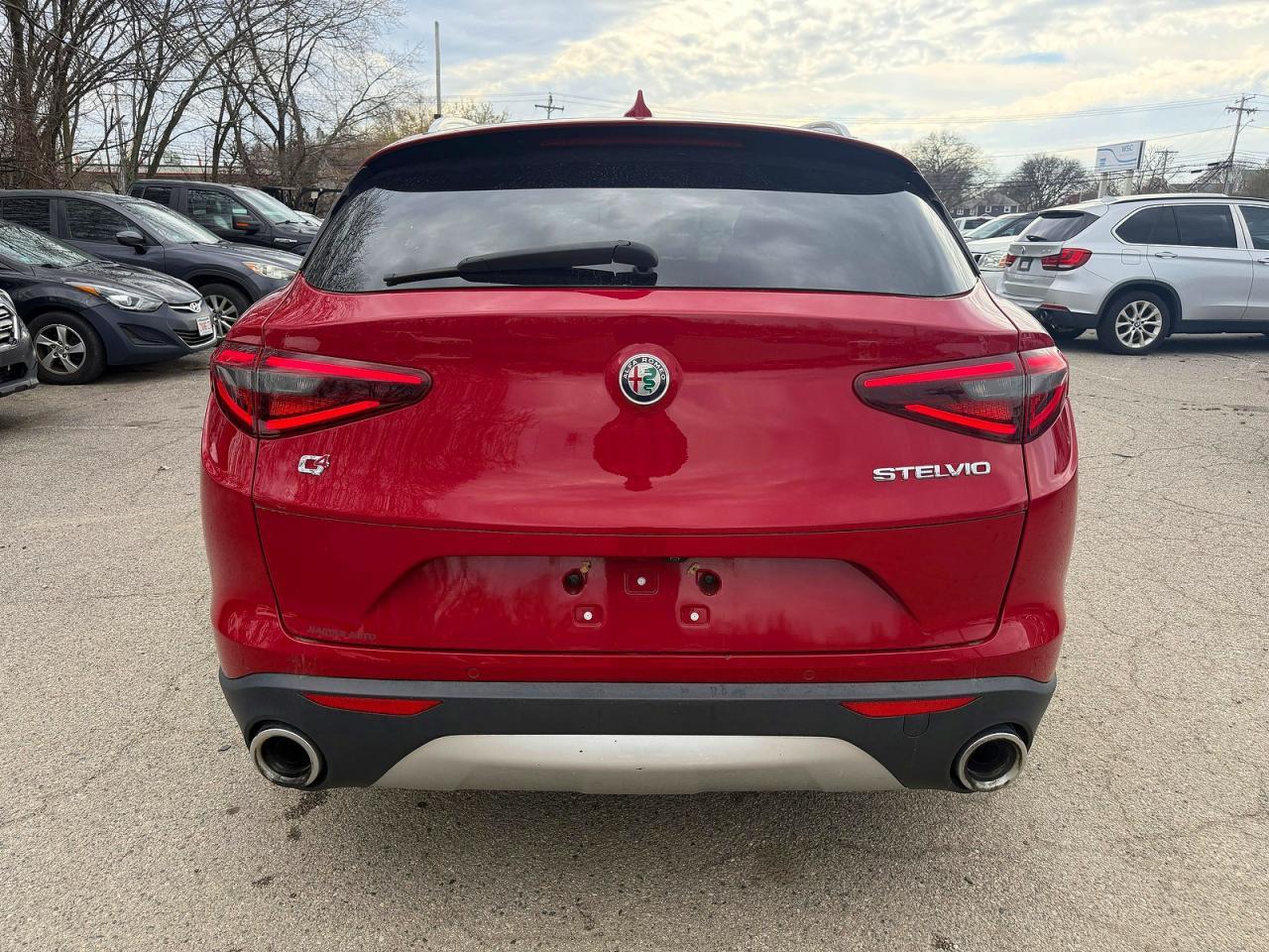 2021 Alfa Romeo Stelvio - zdjęcie 15