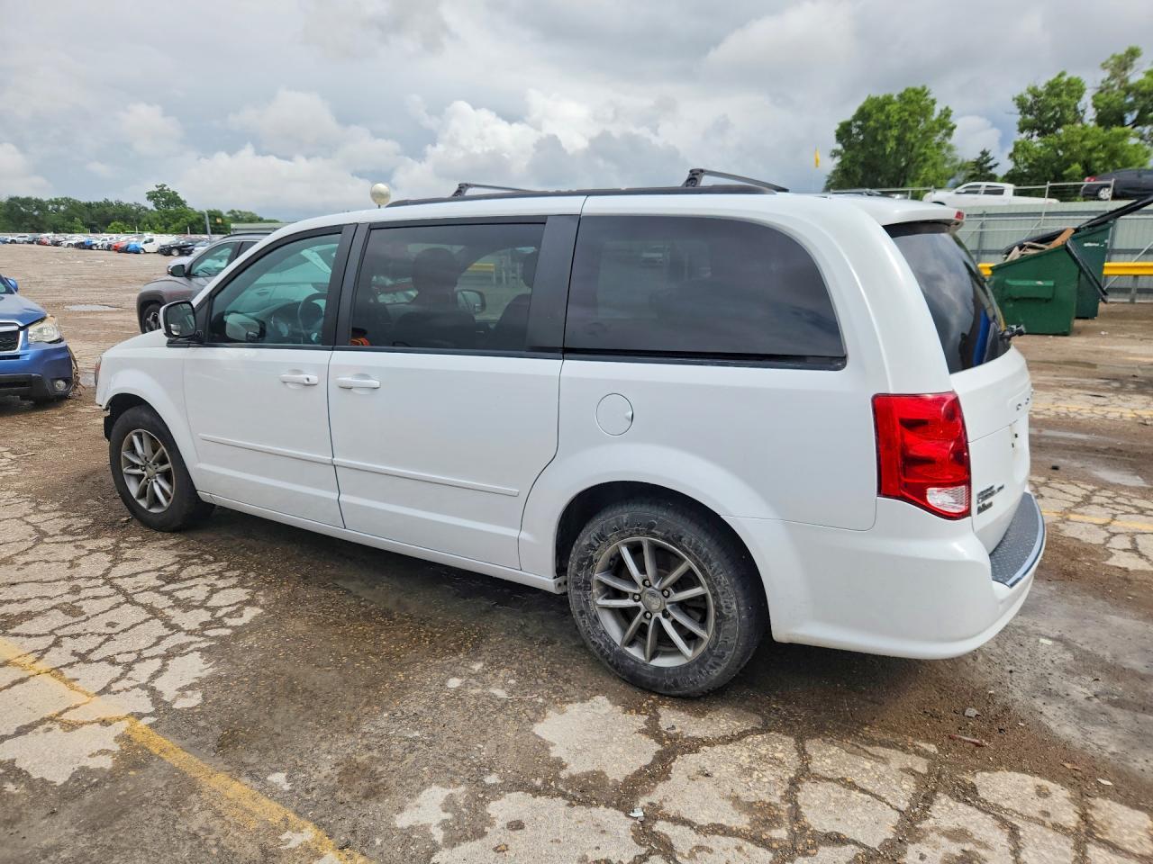 2014 Dodge Grand Caravan R - zdjęcie 2