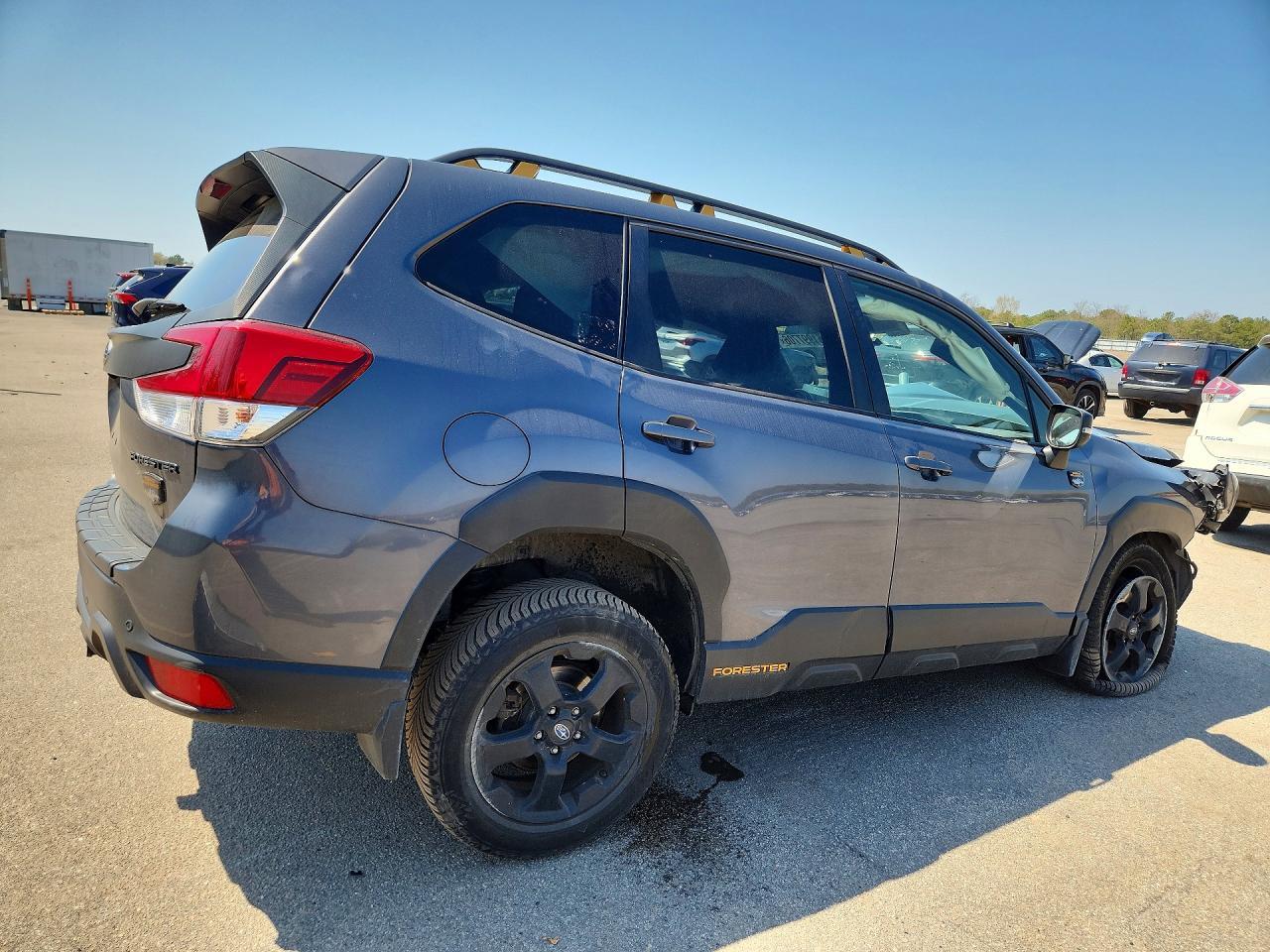 2022 Subaru Forester Wilderness - zdjęcie 3