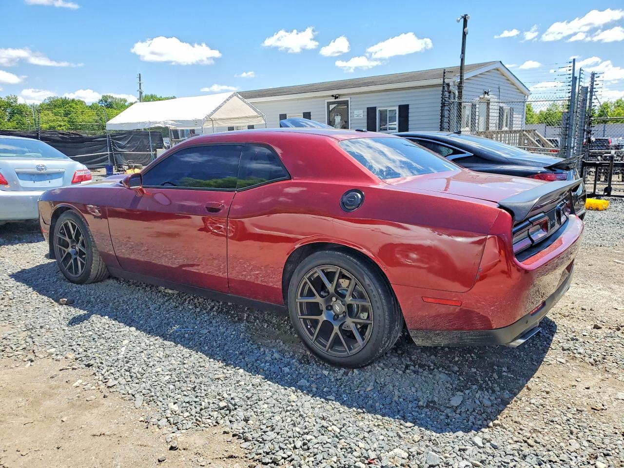 2019 Dodge Challenger R - zdjęcie 2