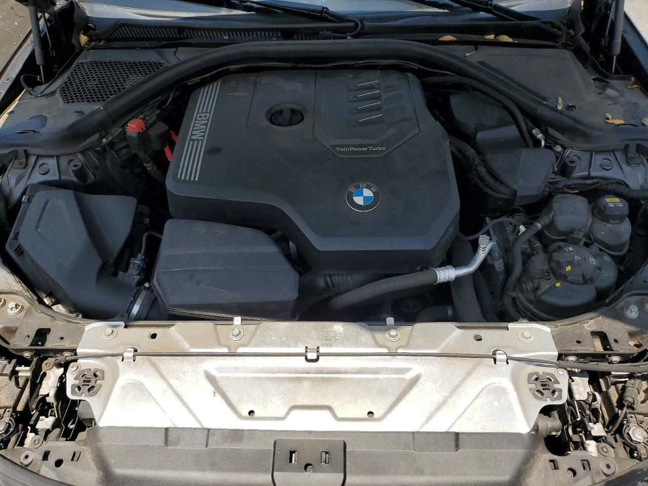 2021 BMW 330I - zdjęcie 11