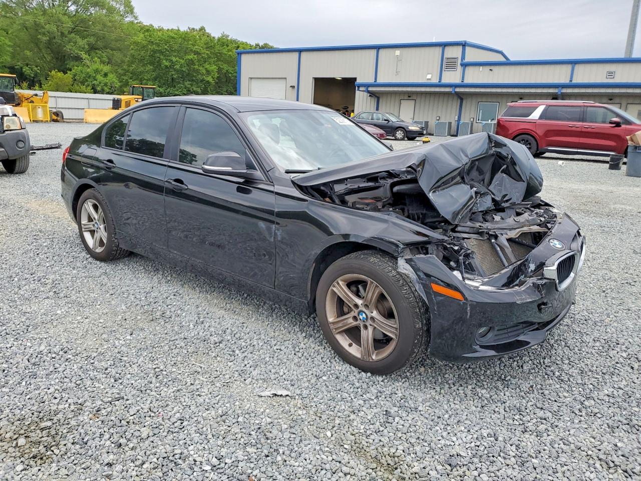 2015 BMW 320 I - zdjęcie 4
