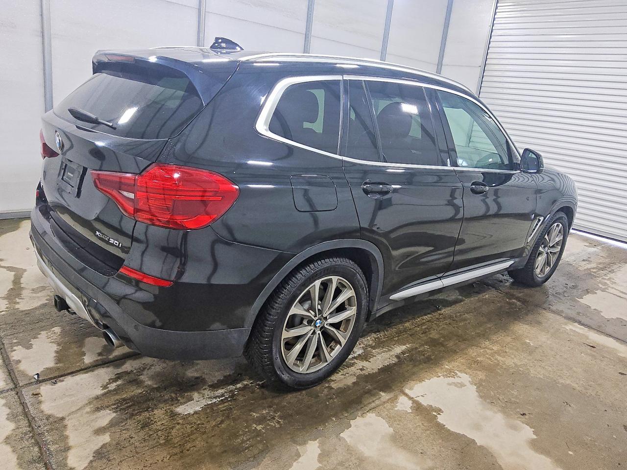 2019 BMW X3 xDrive30I - zdjęcie 3