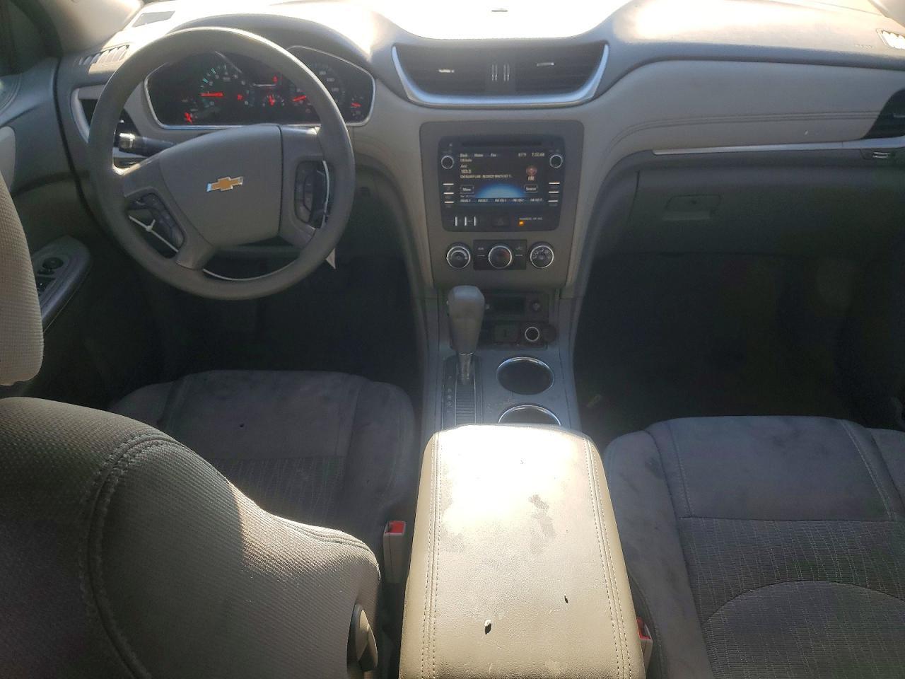 2015 Chevrolet Traverse Ls - zdjęcie 8
