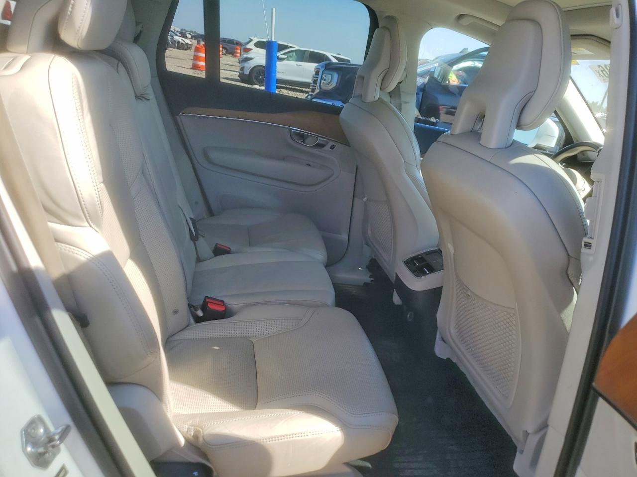 2018 Volvo Xc90 T6 - zdjęcie 10