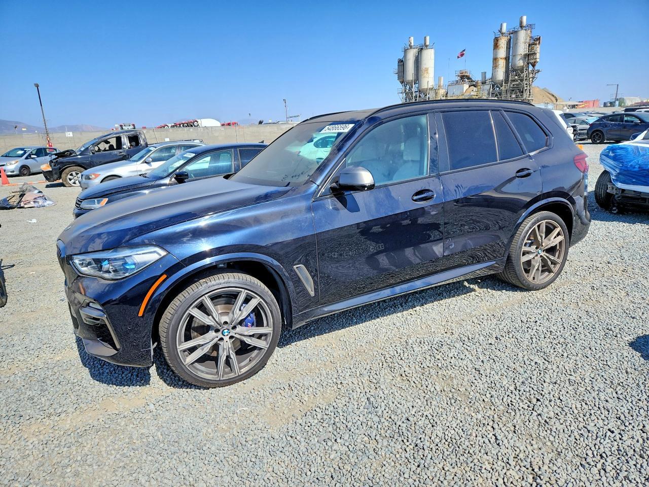 2020 BMW X5 M50I - zdjęcie główne
