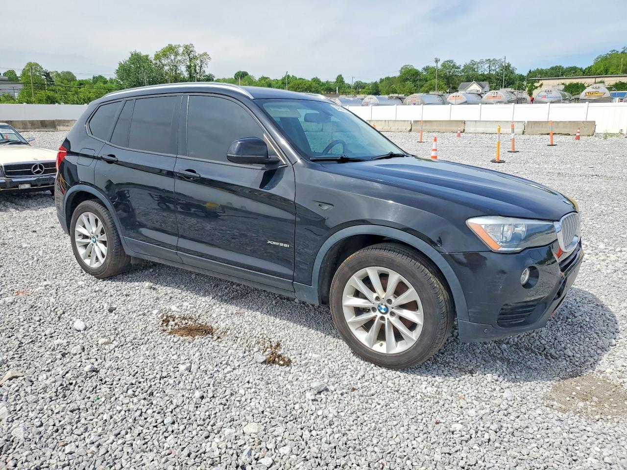 2017 BMW X3 xDrive28I - zdjęcie 4