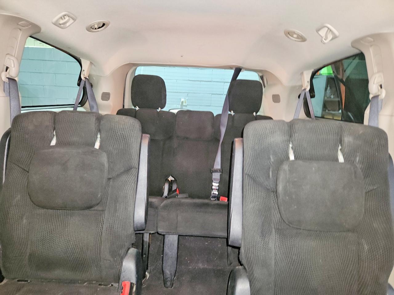 2016 Dodge Grand Caravan Sxt - zdjęcie 10