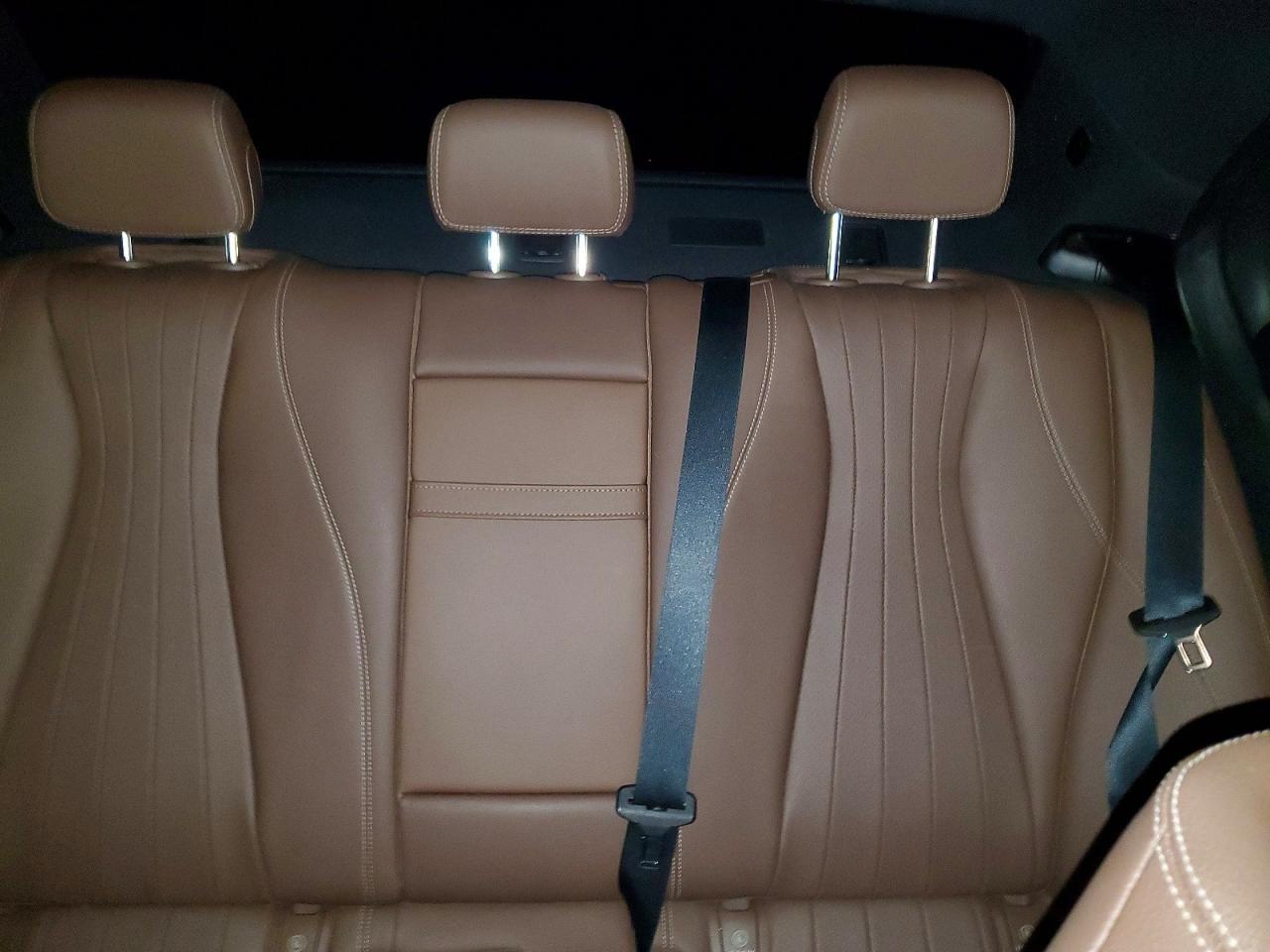 2021 Mercedes-Benz E 350 - zdjęcie 10