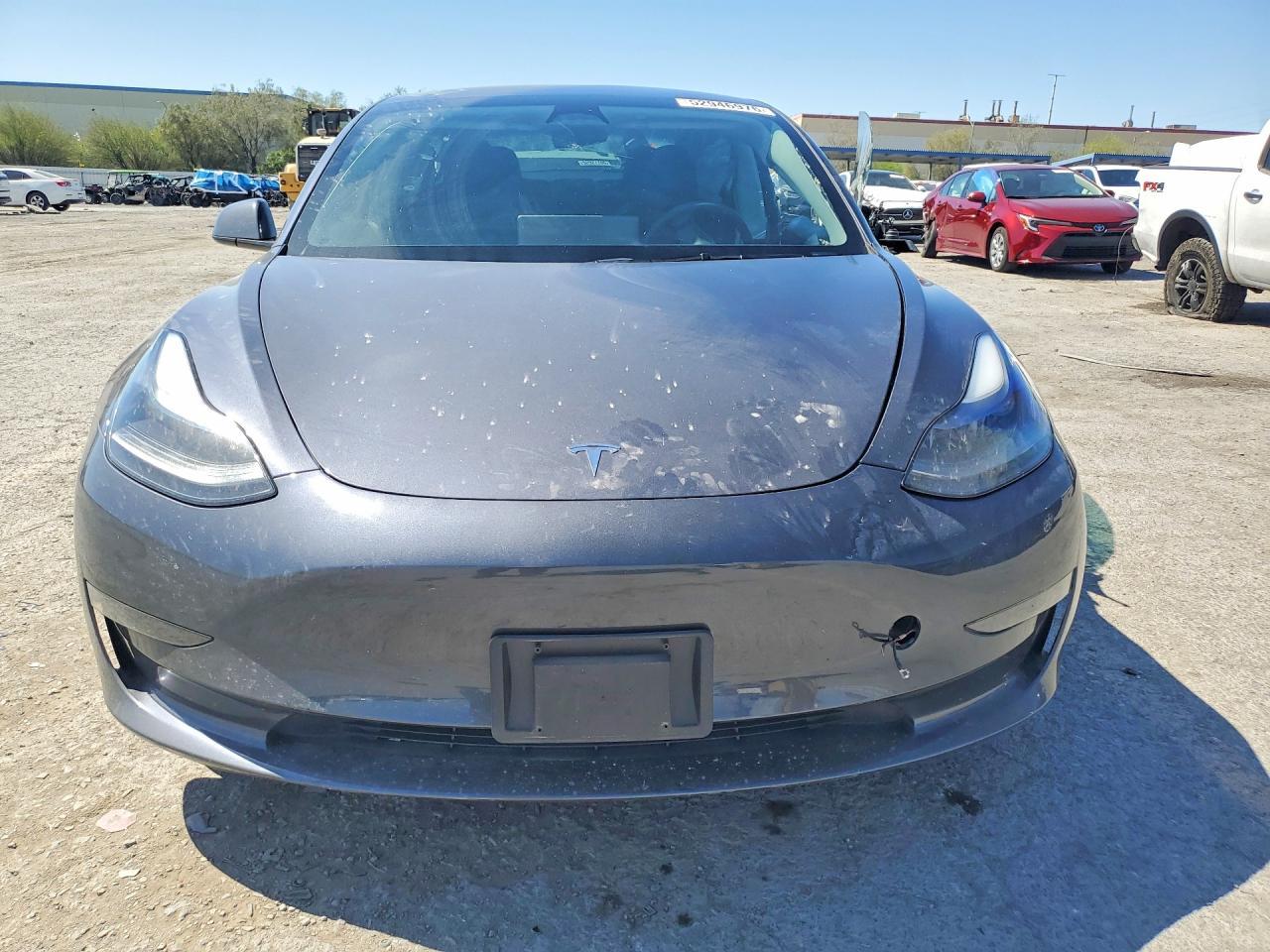 2023 Tesla Model 3 - zdjęcie 5