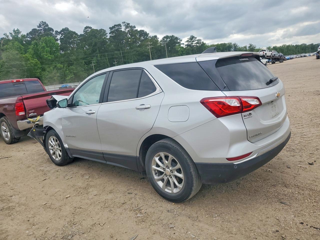2021 Chevrolet Equinox Lt - zdjęcie 2