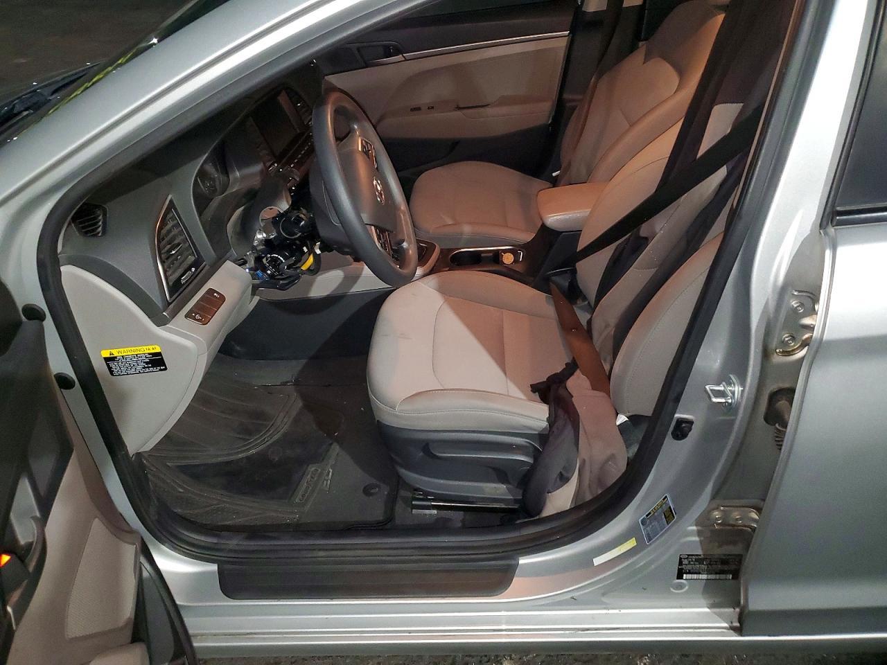 2018 Hyundai Elantra Se - zdjęcie 7