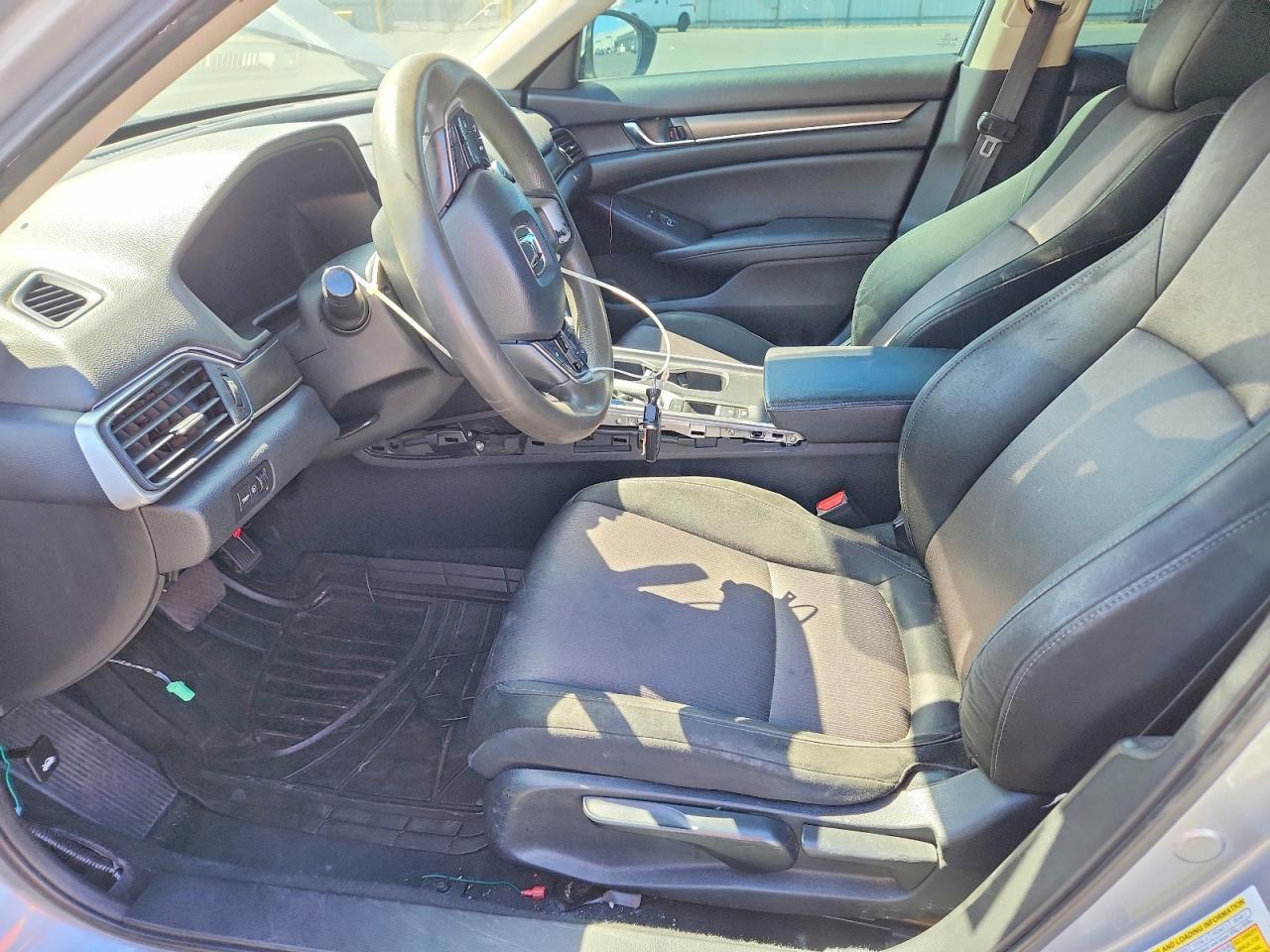 2020 Honda Accord Lx - zdjęcie 7