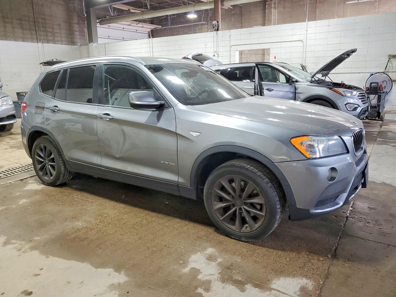 2013 BMW X3 xDrive28I - zdjęcie 4