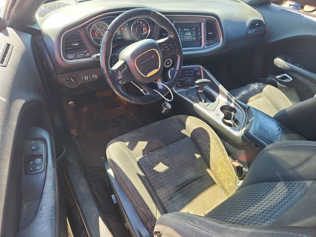 2015 Dodge Challenger Sxt - zdjęcie 8