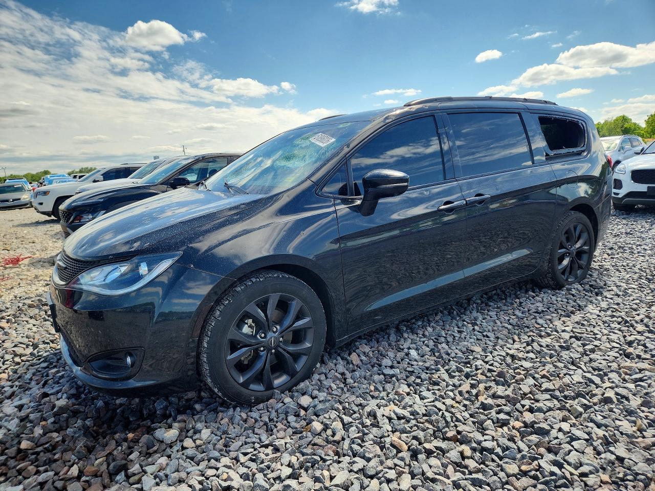 2018 Chrysler Pacifica Limited - zdjęcie główne