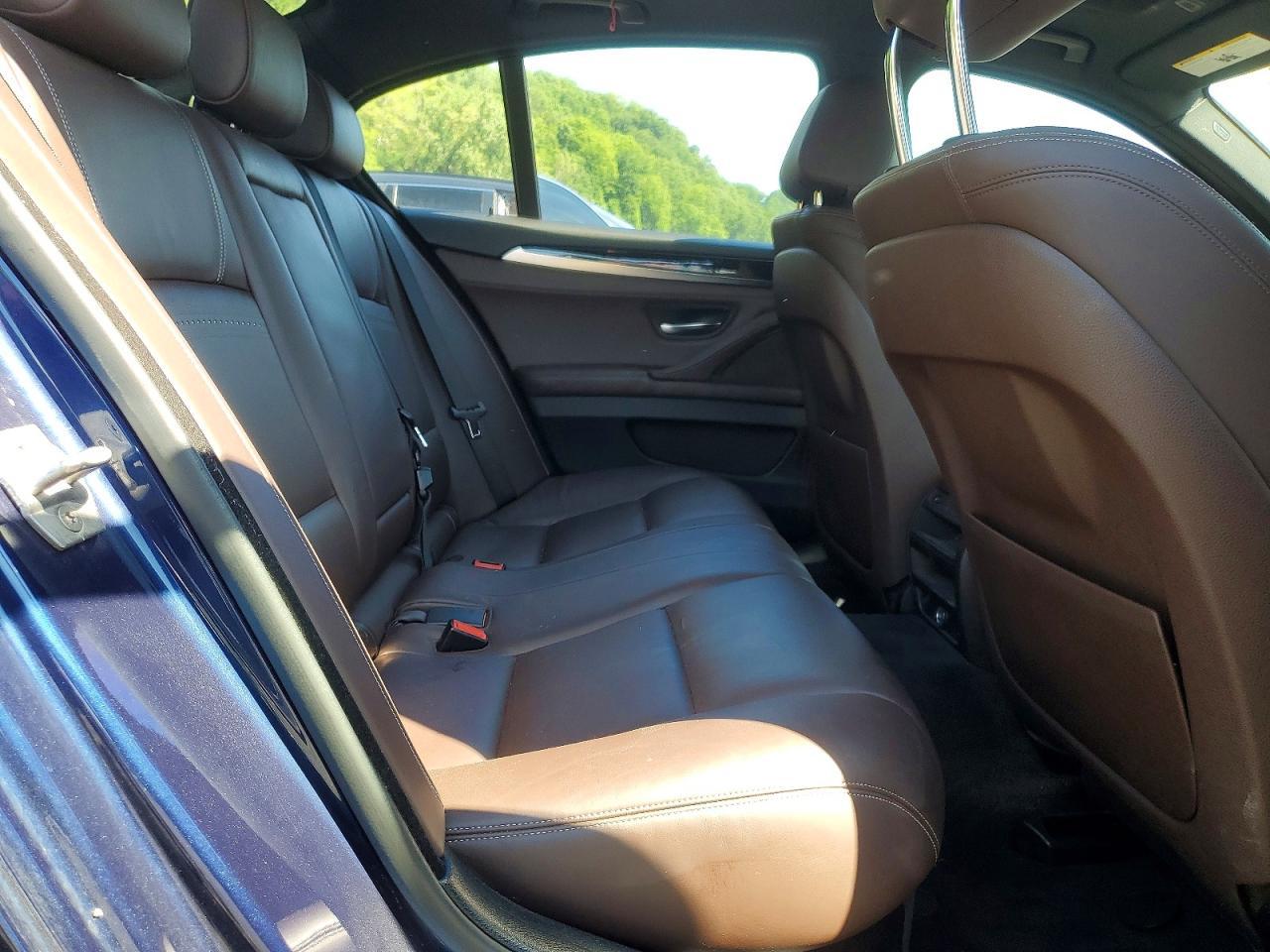 2016 BMW 535 Xi - zdjęcie 10
