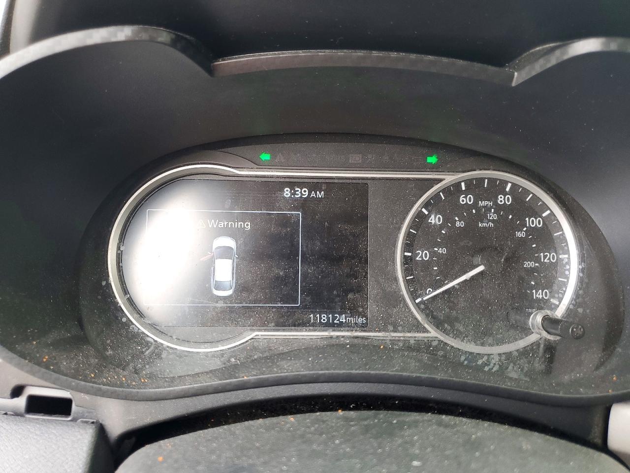 2021 Nissan Versa Sv - zdjęcie 9