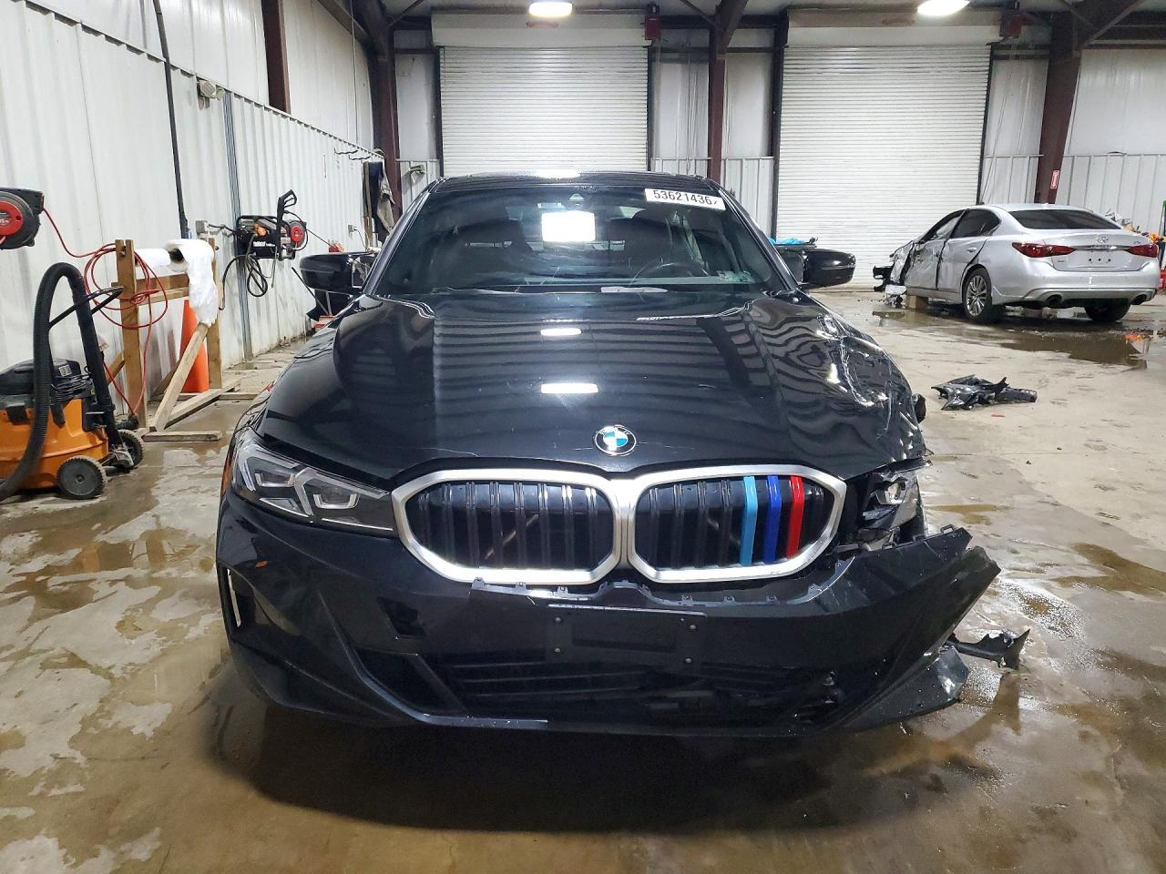 2024 BMW 330Xi - zdjęcie 5