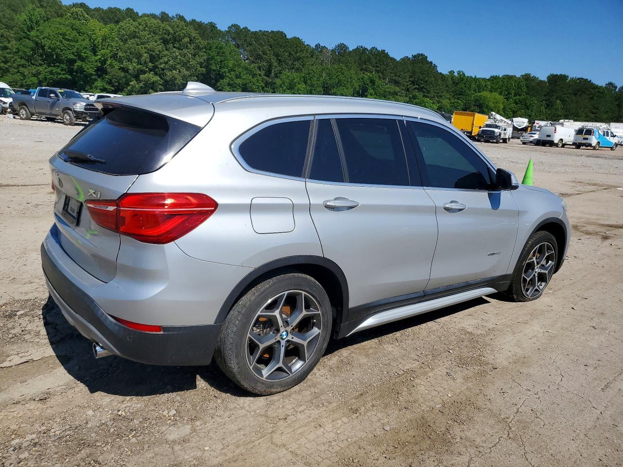 2017 BMW X1 Sdrive28I - zdjęcie 3