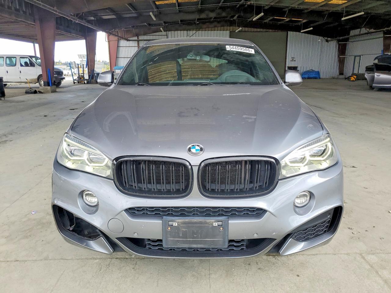2015 BMW X6 xDrive35I - zdjęcie 5