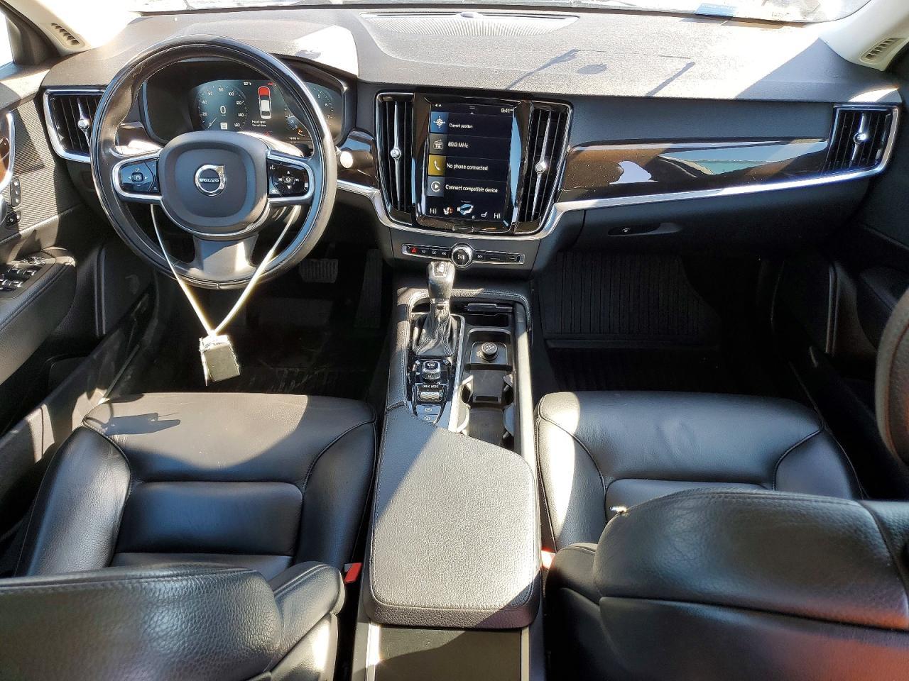 2018 Volvo S90 T5 Momentum - zdjęcie 8