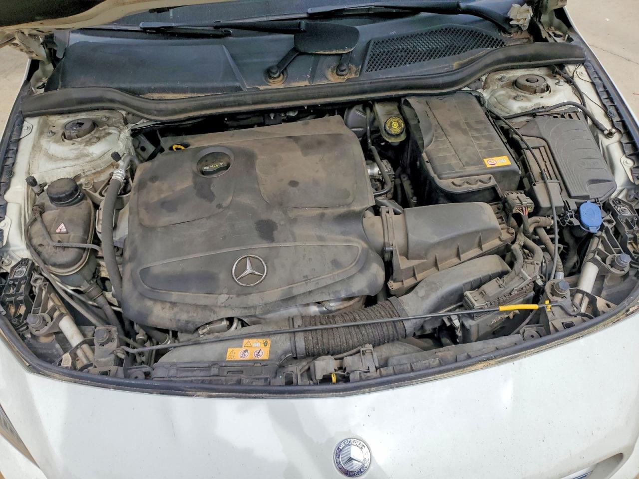 2014 Mercedes-Benz Cla 250 - zdjęcie 11