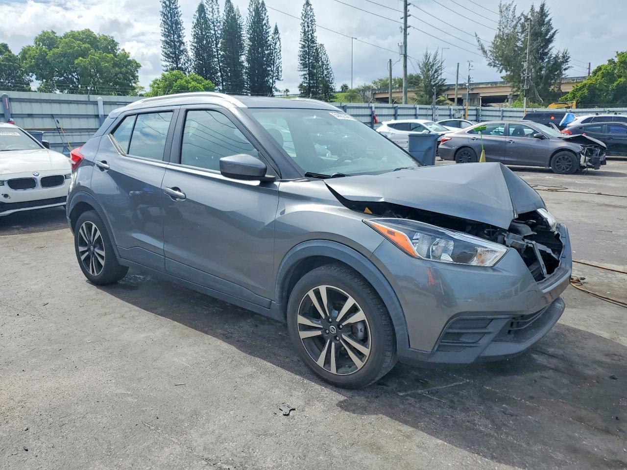2019 Nissan Kicks Sv - zdjęcie 4