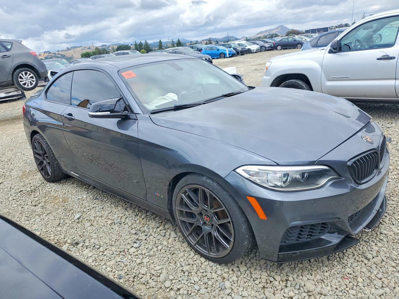2015 BMW M235I - zdjęcie 4