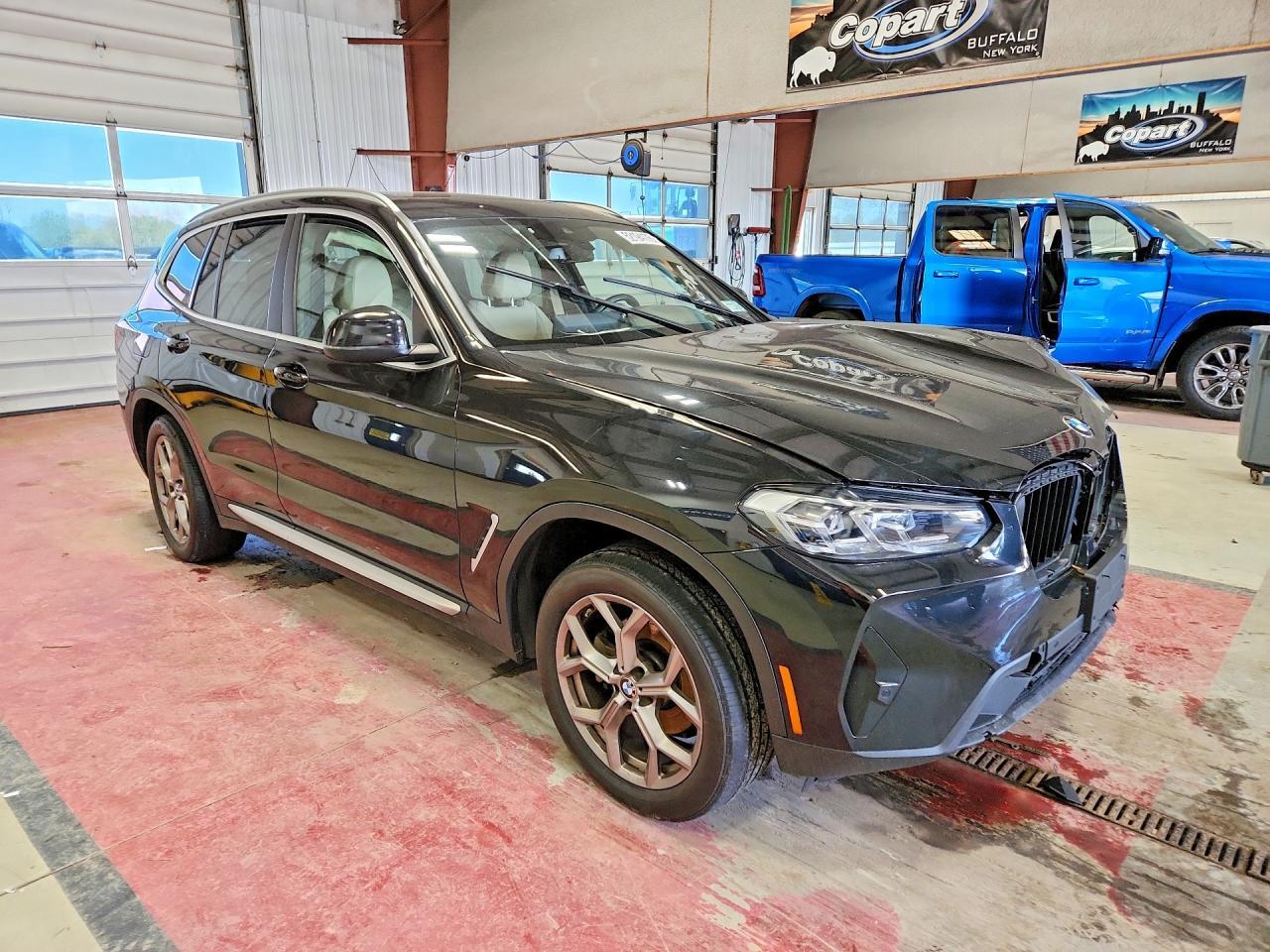 2022 BMW X3 xDrive30I - zdjęcie 4