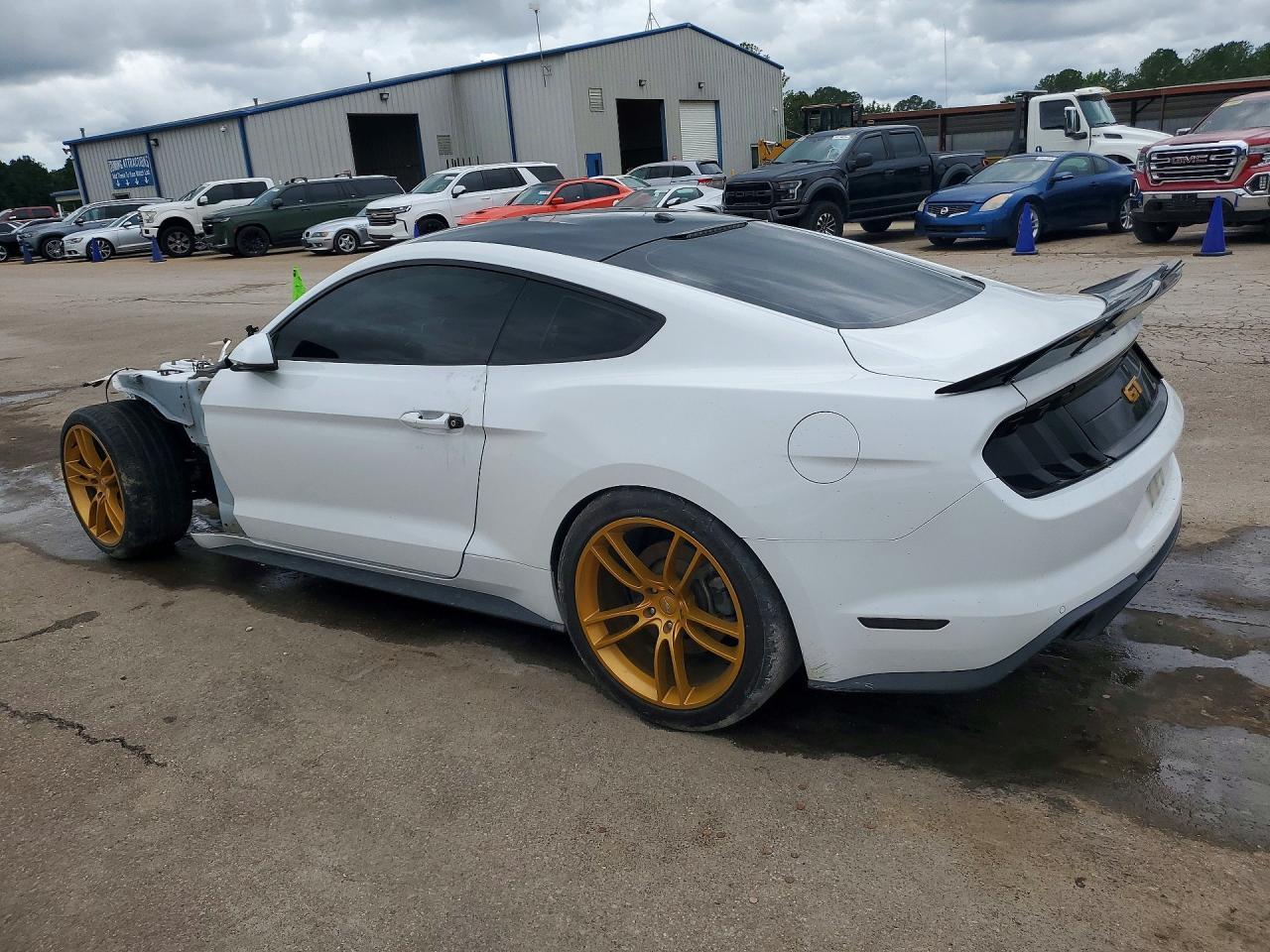 2018 Ford Mustang Gt - zdjęcie 2