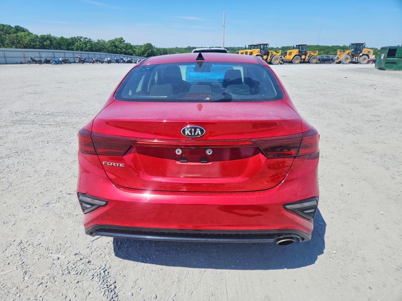 2021 Kia Forte Lxs - zdjęcie 6